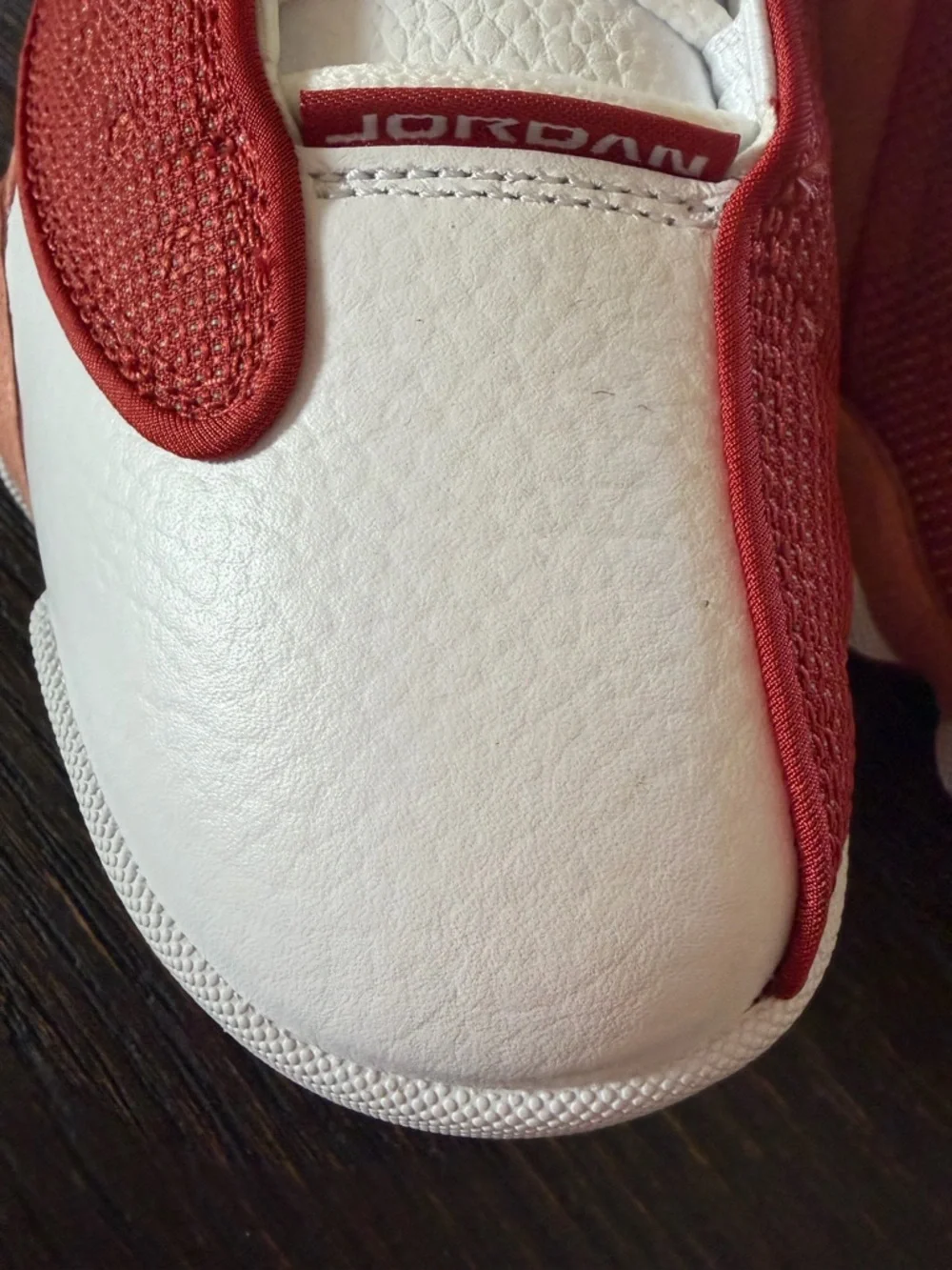 Nike Air Jordan 13 Retro 'Dune Red' Men's Sneakers Size 11- new - Picture 4 of 12